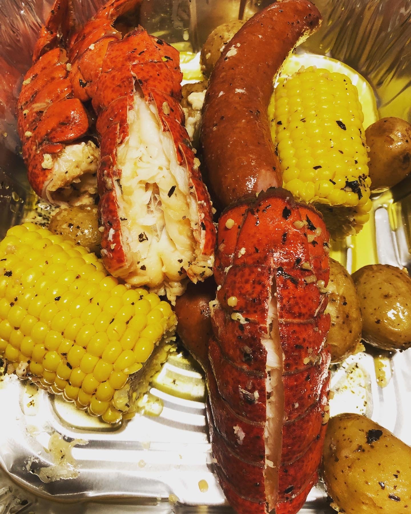 Lobster Mania 2 Person Boil - (IN STORE PICKUP)